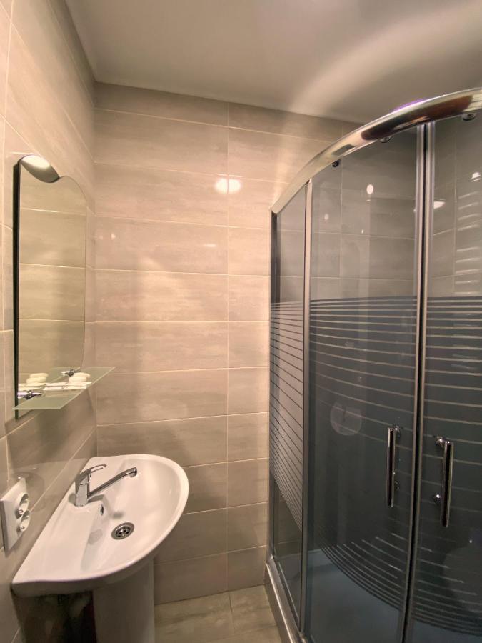 Forrest Hotel Μπούκοβελ Εξωτερικό φωτογραφία